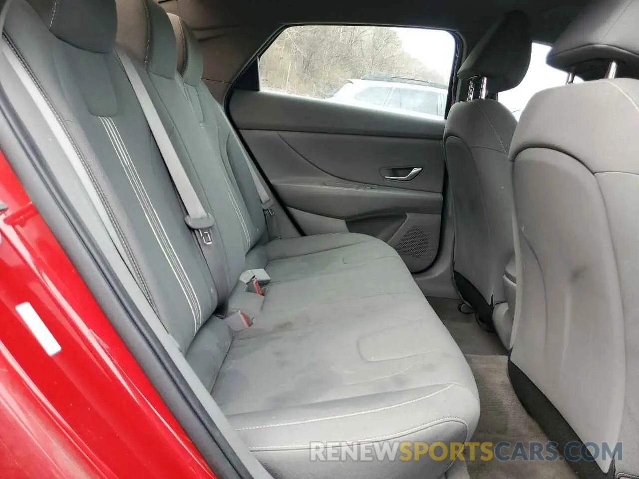 10 Photograph of a damaged car KMHLM4AGXNU348825 HYUNDAI ELANTRA 2022
