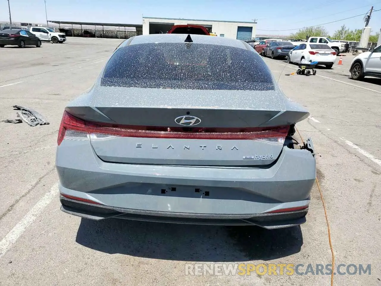 6 Photograph of a damaged car KMHLM4AJ4NU028623 HYUNDAI ELANTRA 2022