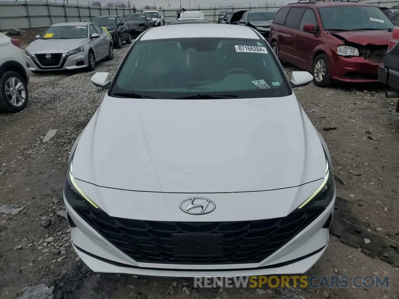 5 Photograph of a damaged car KMHLM4AJ6NU023861 HYUNDAI ELANTRA 2022