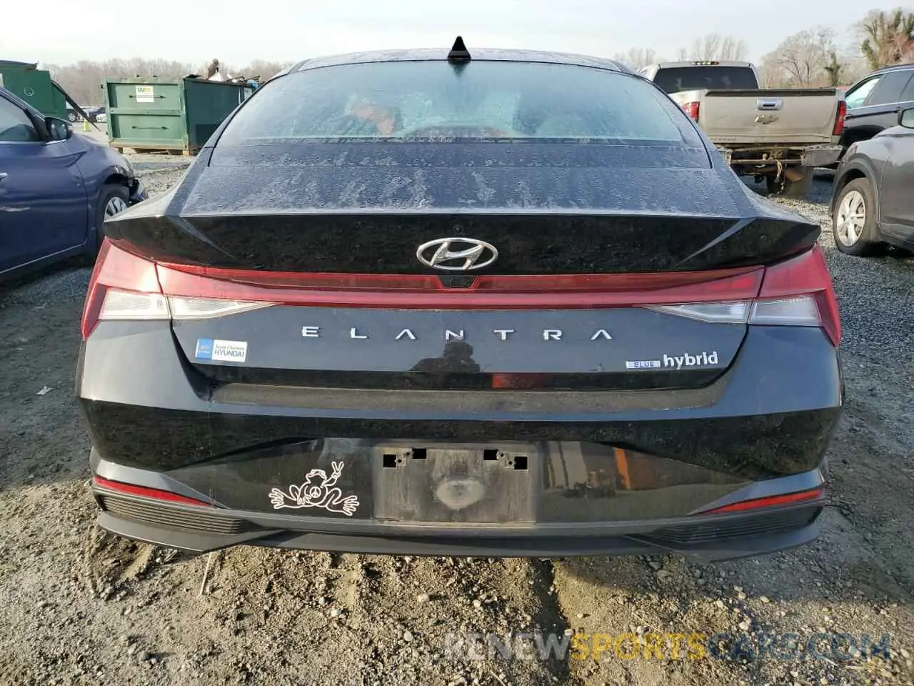 6 Photograph of a damaged car KMHLM4AJ6NU031765 HYUNDAI ELANTRA 2022