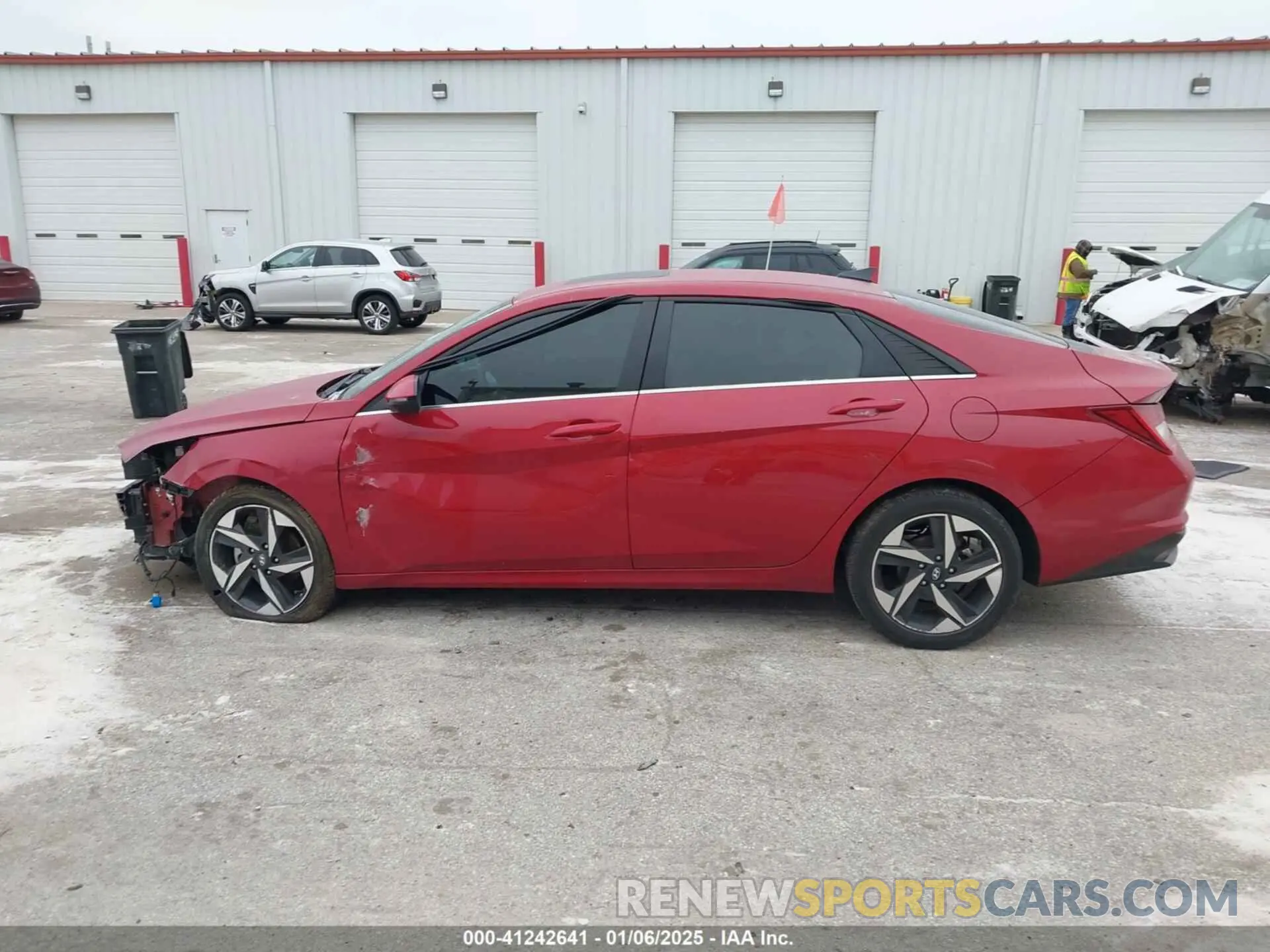 14 Photograph of a damaged car KMHLN4AG1NU300174 HYUNDAI ELANTRA 2022