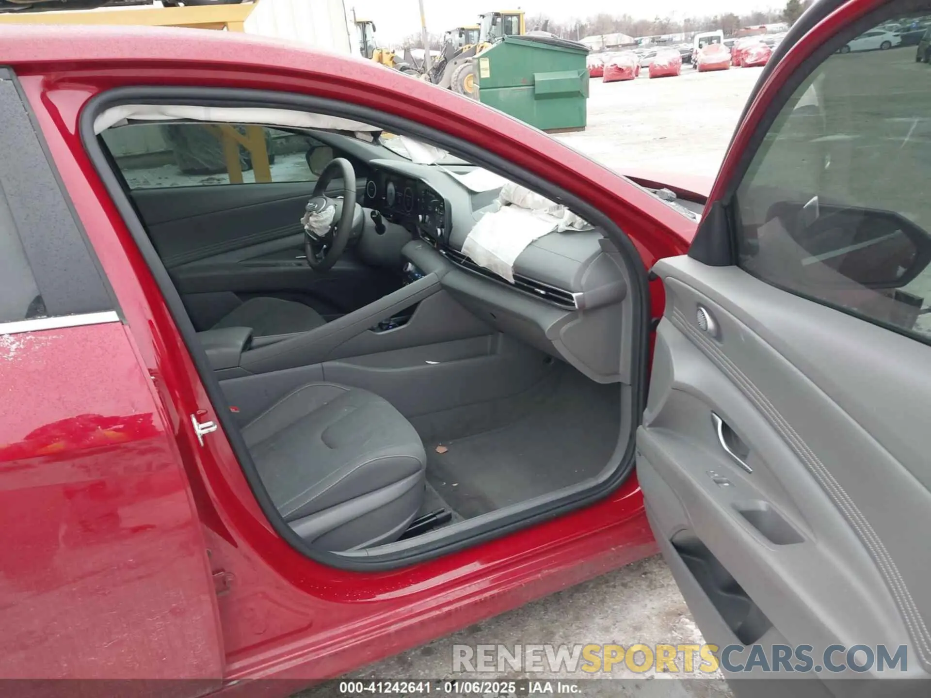 5 Photograph of a damaged car KMHLN4AG1NU300174 HYUNDAI ELANTRA 2022