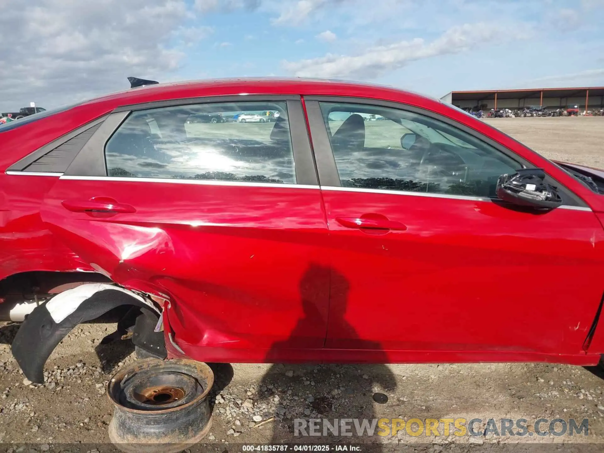 14 Photograph of a damaged car KMHLN4AG3NU366905 HYUNDAI ELANTRA 2022