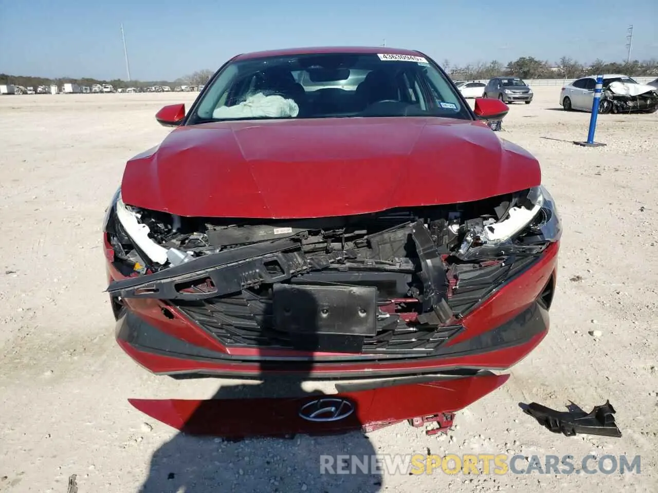 5 Photograph of a damaged car KMHLN4AG4NU363821 HYUNDAI ELANTRA 2022