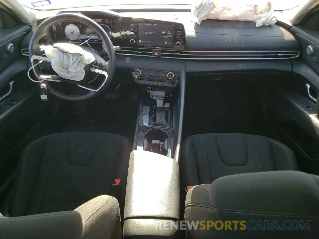 8 Photograph of a damaged car KMHLN4AG4NU363821 HYUNDAI ELANTRA 2022