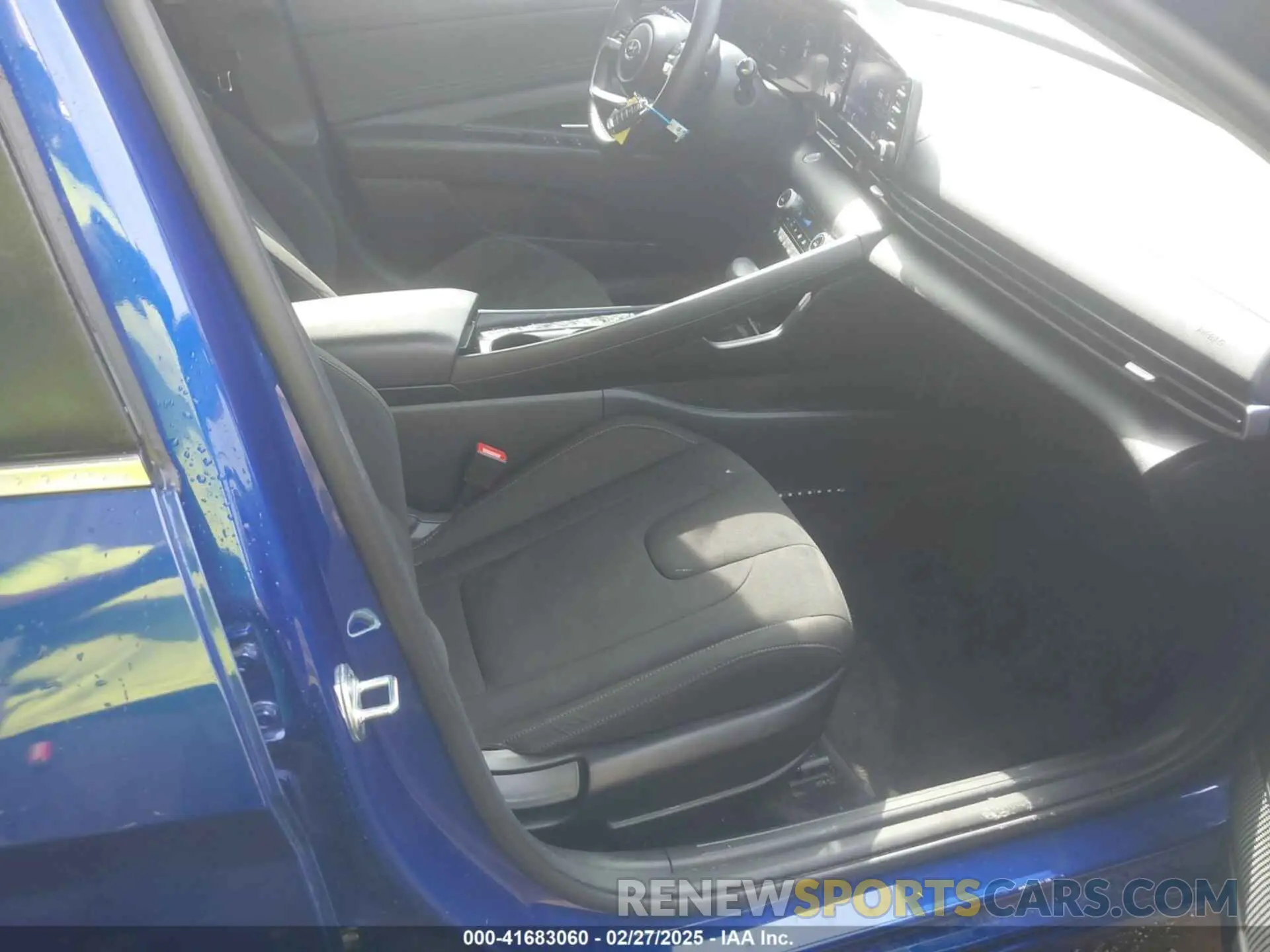 5 Photograph of a damaged car KMHLN4AG5NU354612 HYUNDAI ELANTRA 2022