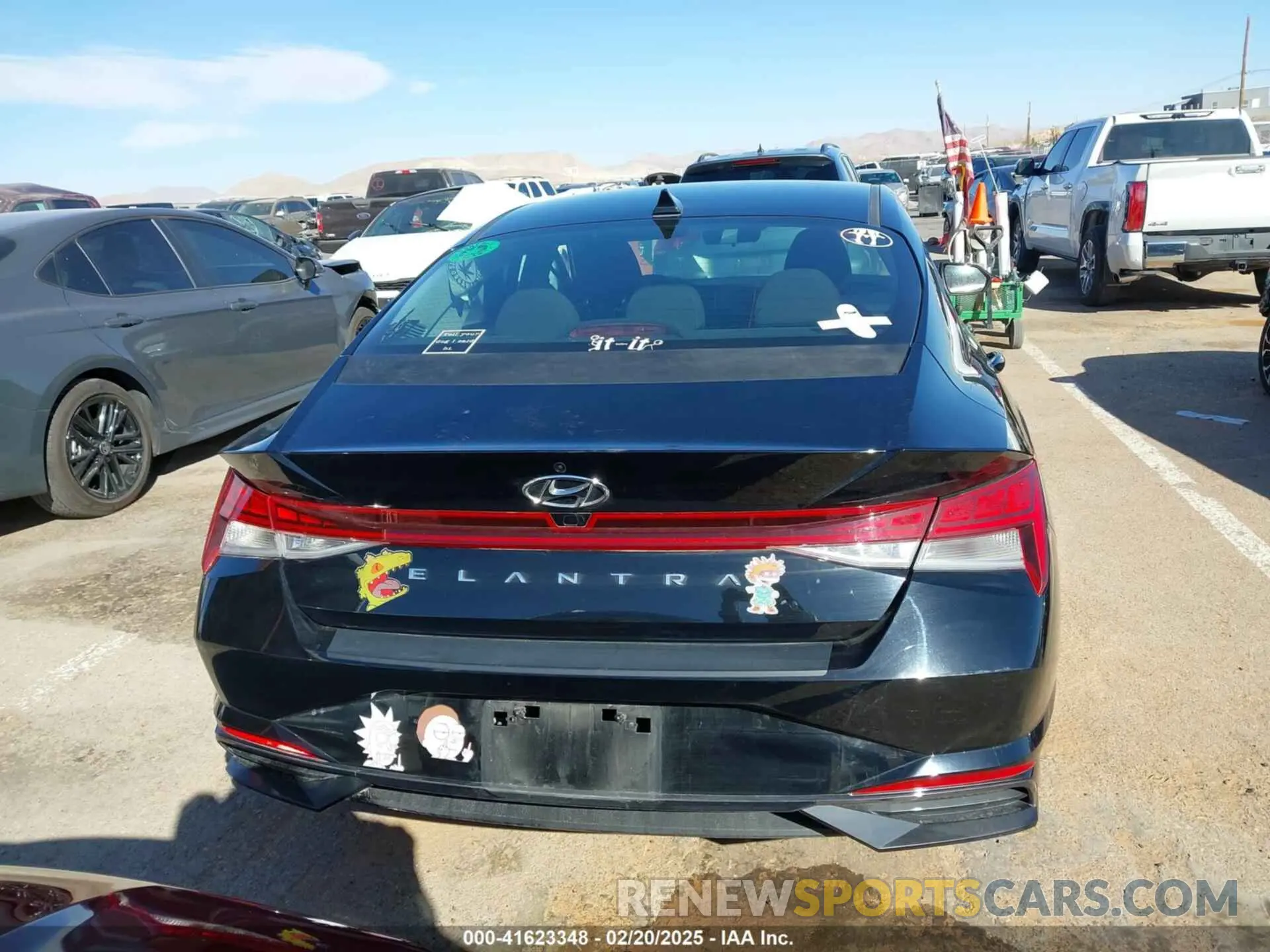 15 Photograph of a damaged car KMHLN4AG6NU338855 HYUNDAI ELANTRA 2022