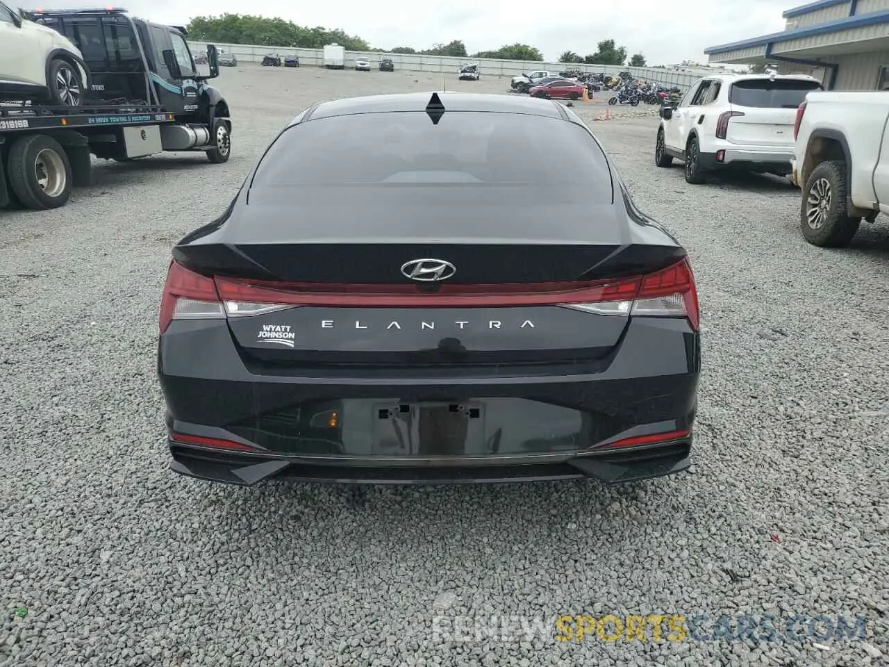 6 Photograph of a damaged car KMHLN4AG7NU337343 HYUNDAI ELANTRA 2022