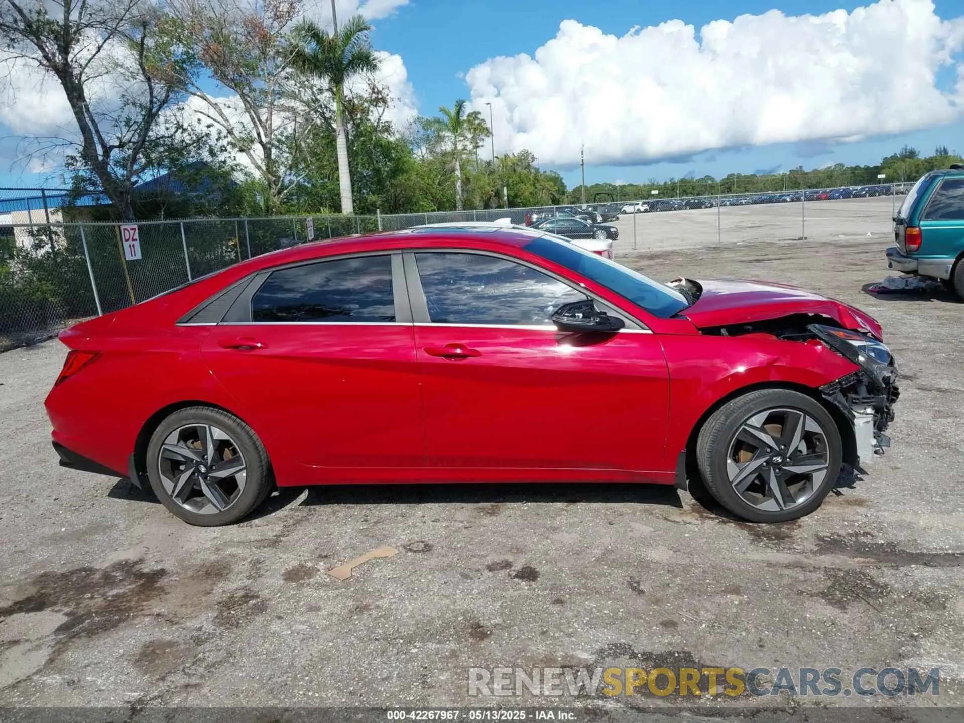 14 Photograph of a damaged car KMHLN4AG7NU342364 HYUNDAI ELANTRA 2022