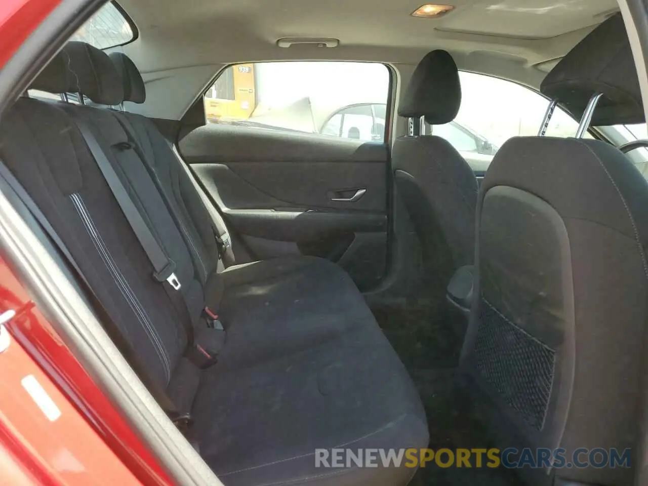 10 Photograph of a damaged car KMHLN4AG8NU340848 HYUNDAI ELANTRA 2022