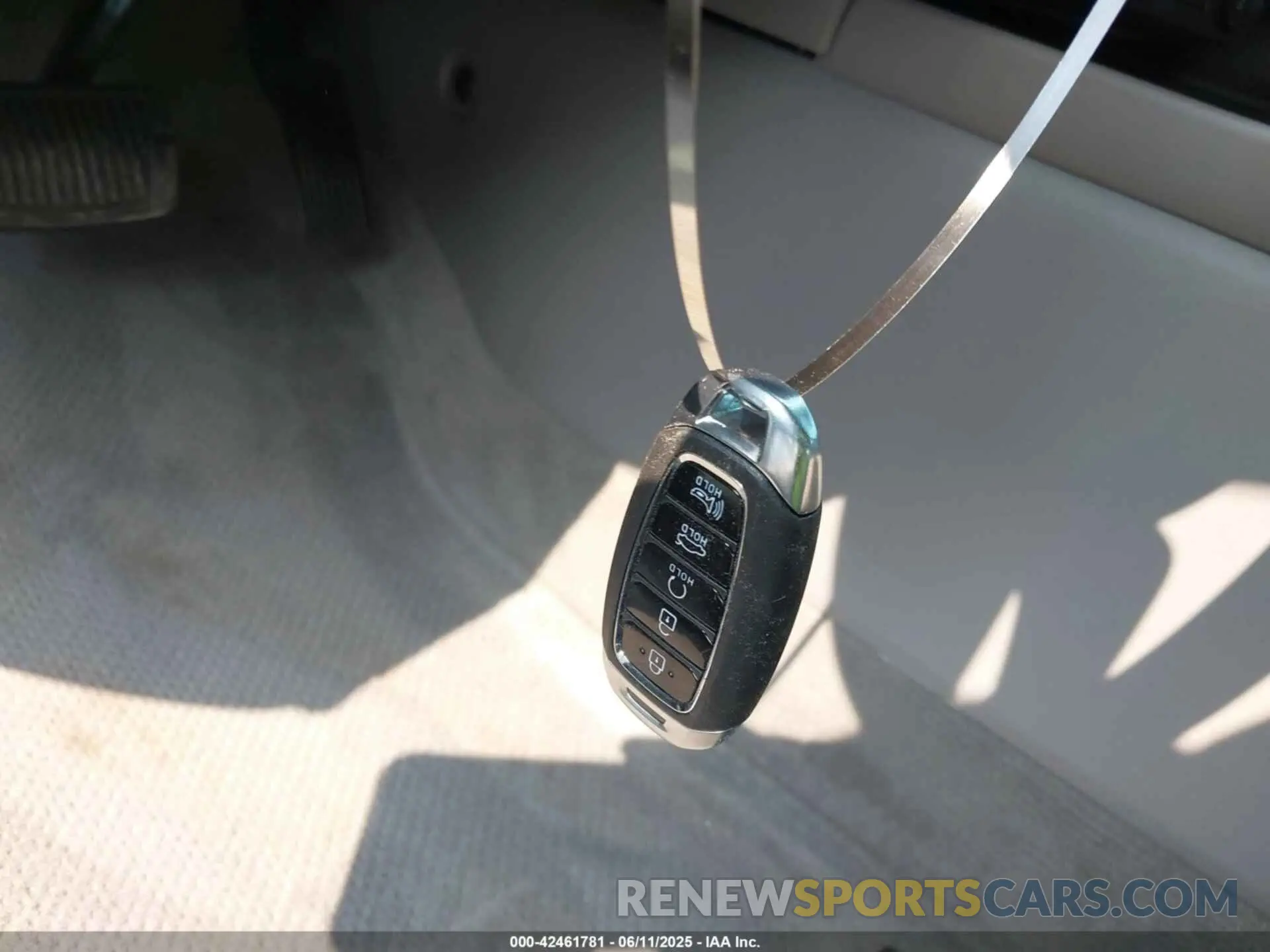 11 Photograph of a damaged car KMHLN4AG8NU365426 HYUNDAI ELANTRA 2022