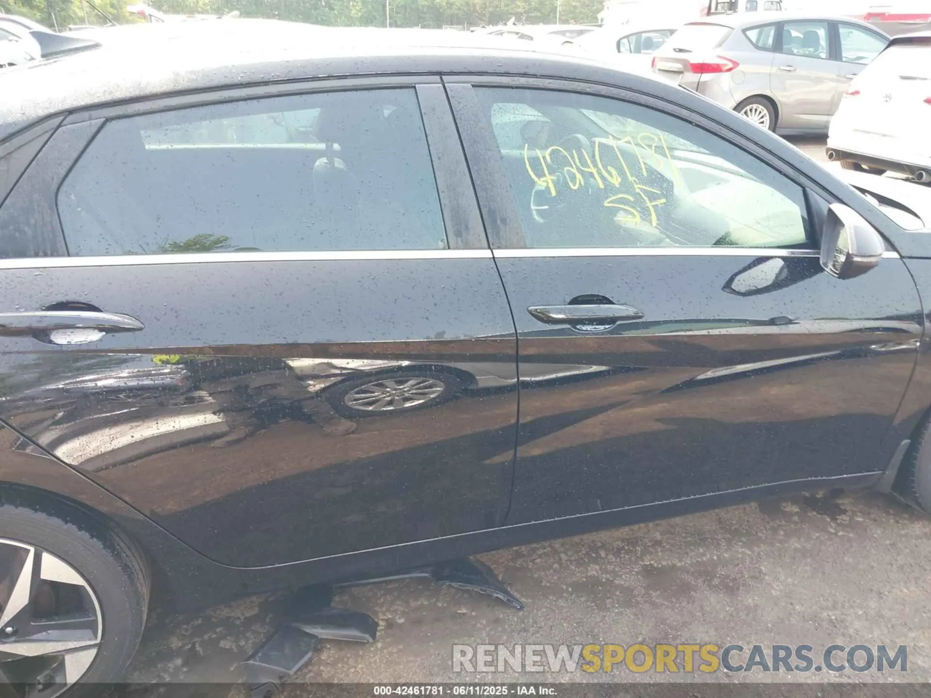 14 Photograph of a damaged car KMHLN4AG8NU365426 HYUNDAI ELANTRA 2022