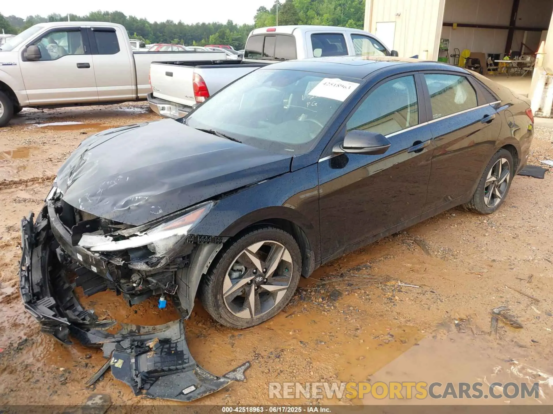 2 Photograph of a damaged car KMHLN4AGXNU256109 HYUNDAI ELANTRA 2022