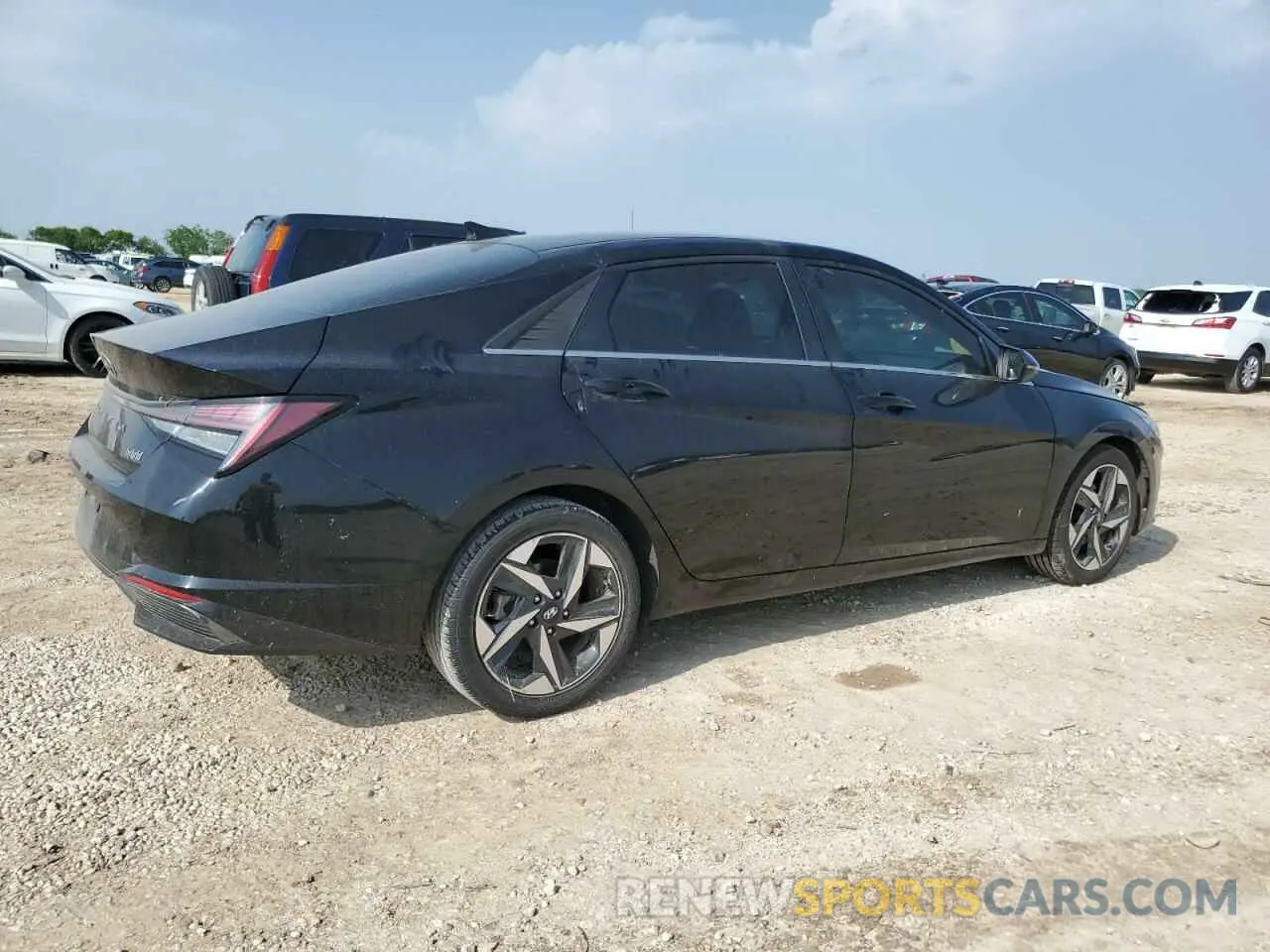 3 Photograph of a damaged car KMHLN4AJ2NU015334 HYUNDAI ELANTRA 2022