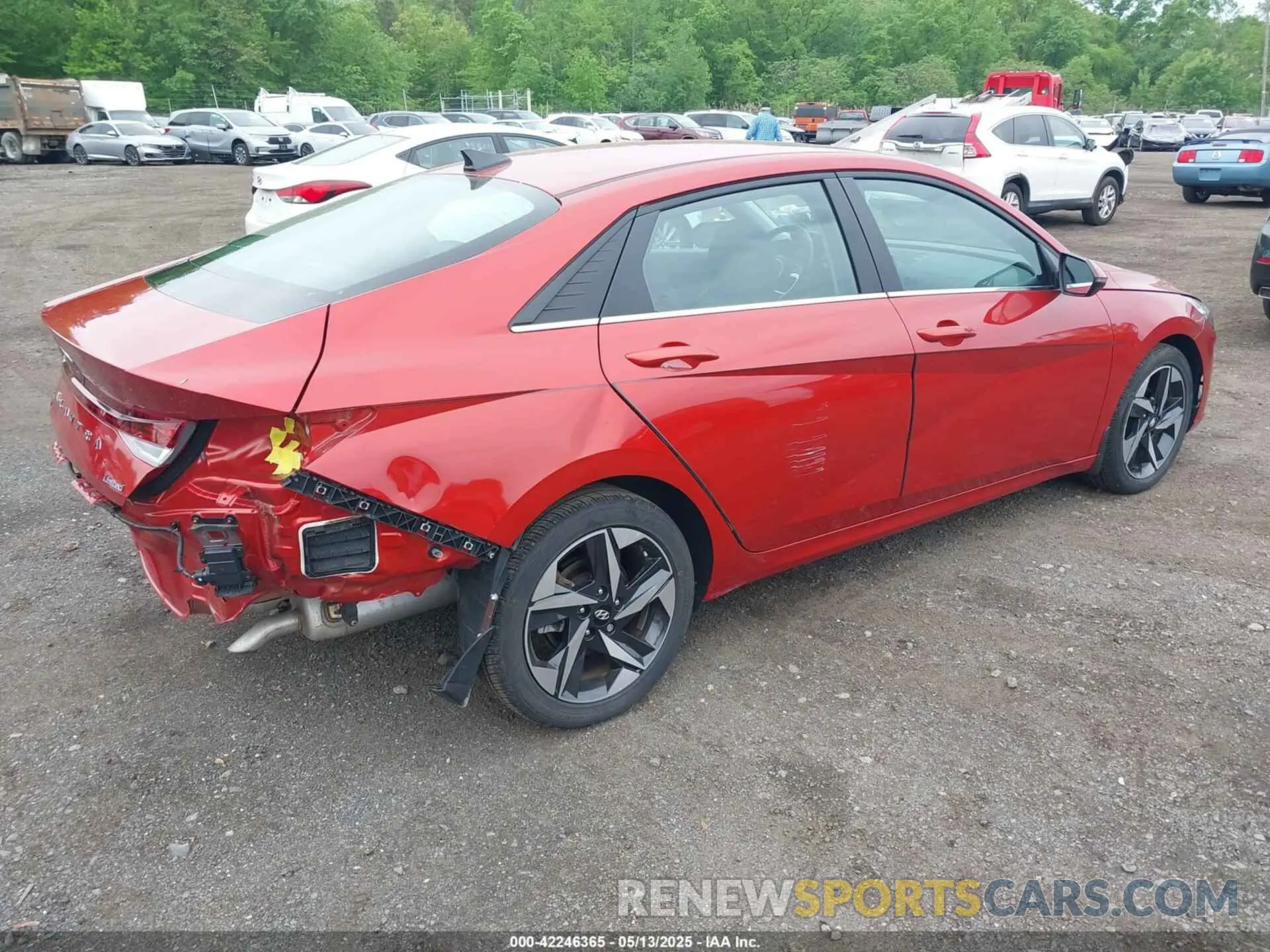 4 Photograph of a damaged car KMHLP4AG0NU349974 HYUNDAI ELANTRA 2022