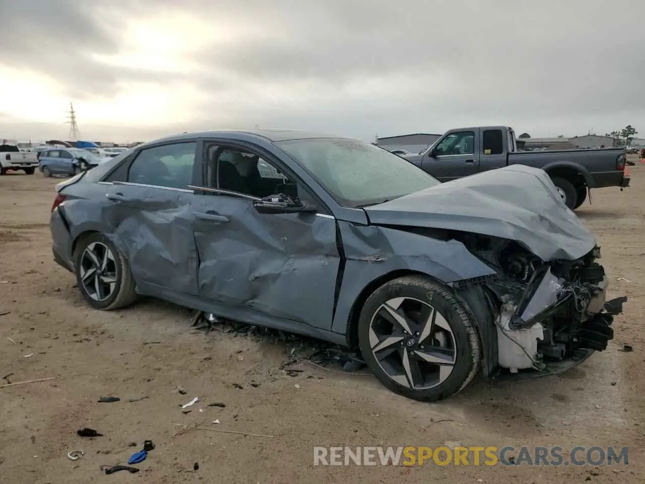 4 Photograph of a damaged car KMHLP4AG1NU229018 HYUNDAI ELANTRA 2022