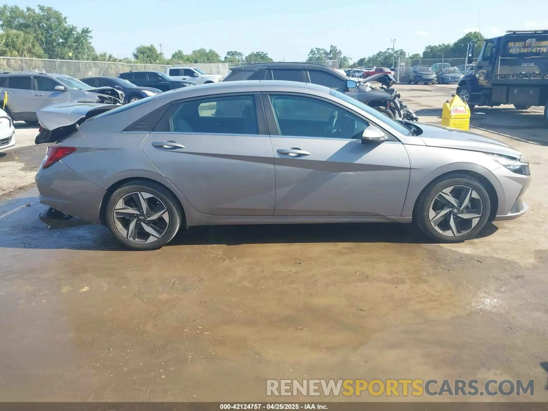 13 Photograph of a damaged car KMHLP4AG7NU359174 HYUNDAI ELANTRA 2022