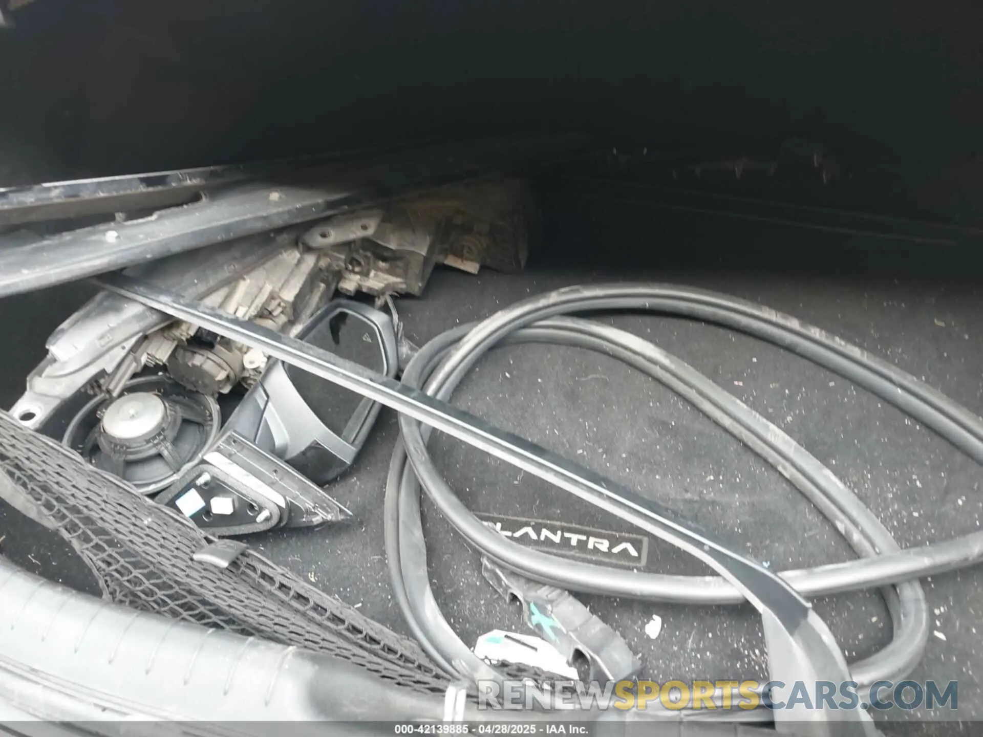 11 Photograph of a damaged car KMHLR4AF4NU267277 HYUNDAI ELANTRA 2022