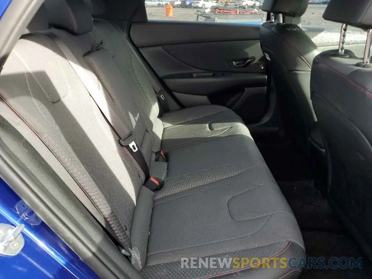 10 Photograph of a damaged car KMHLR4AFXNU241122 HYUNDAI ELANTRA 2022