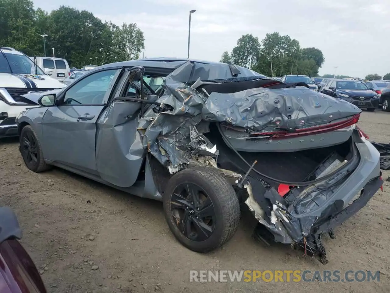 2 Photograph of a damaged car KMHLS4AG1NU253463 HYUNDAI ELANTRA 2022