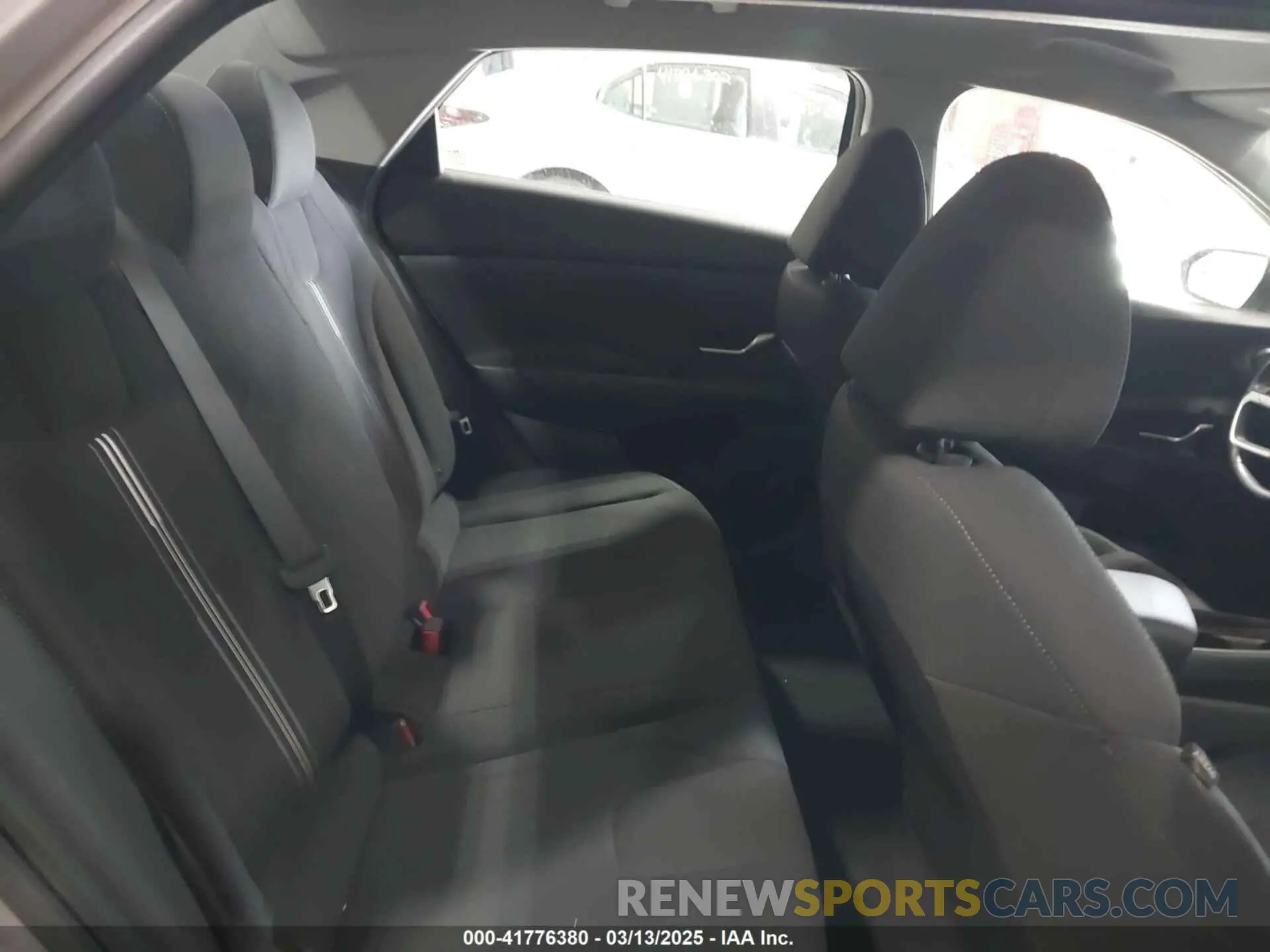 8 Photograph of a damaged car KMHLS4AG1NU307750 HYUNDAI ELANTRA 2022