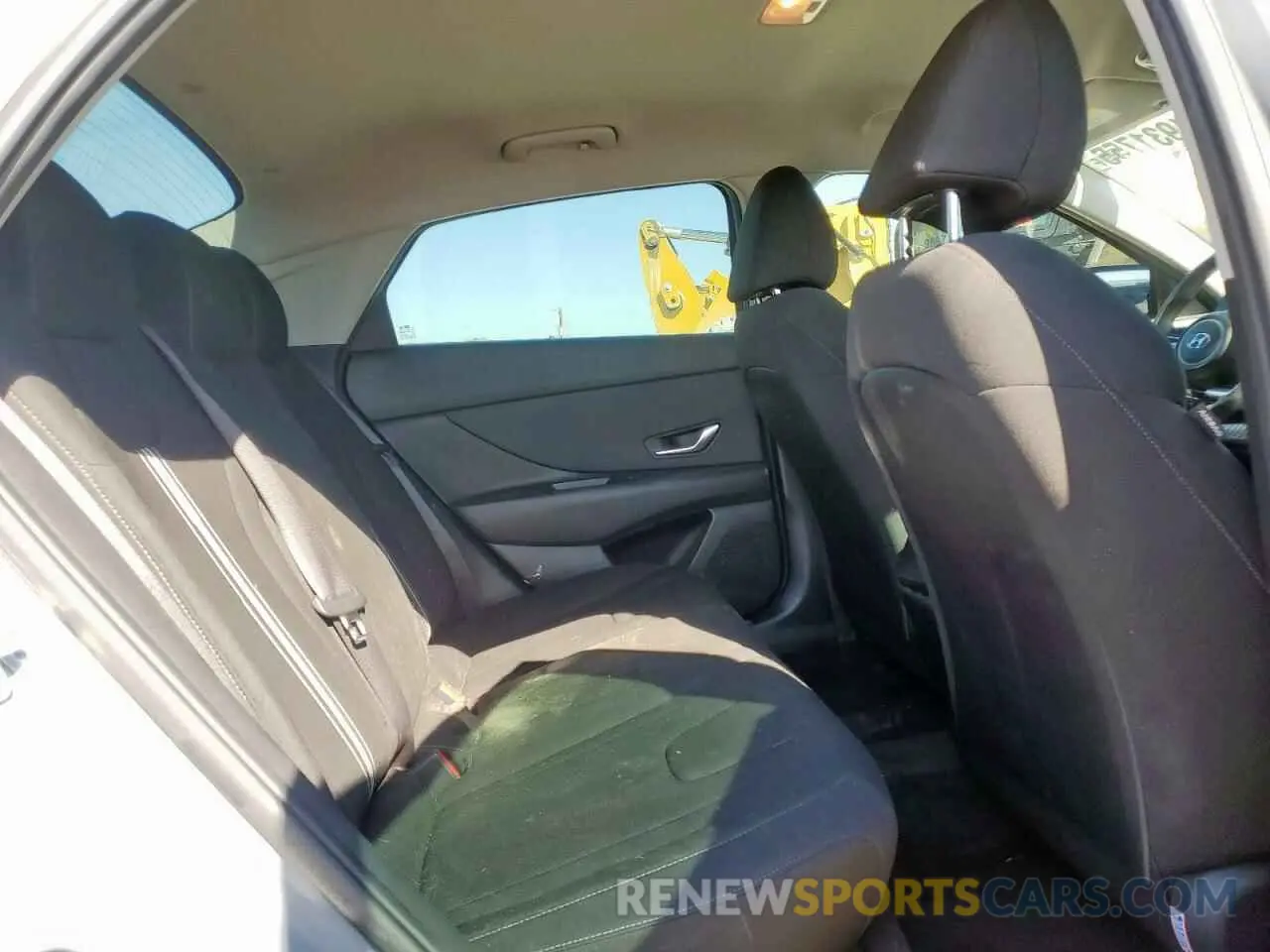 11 Photograph of a damaged car KMHLS4AG4NU217170 HYUNDAI ELANTRA 2022