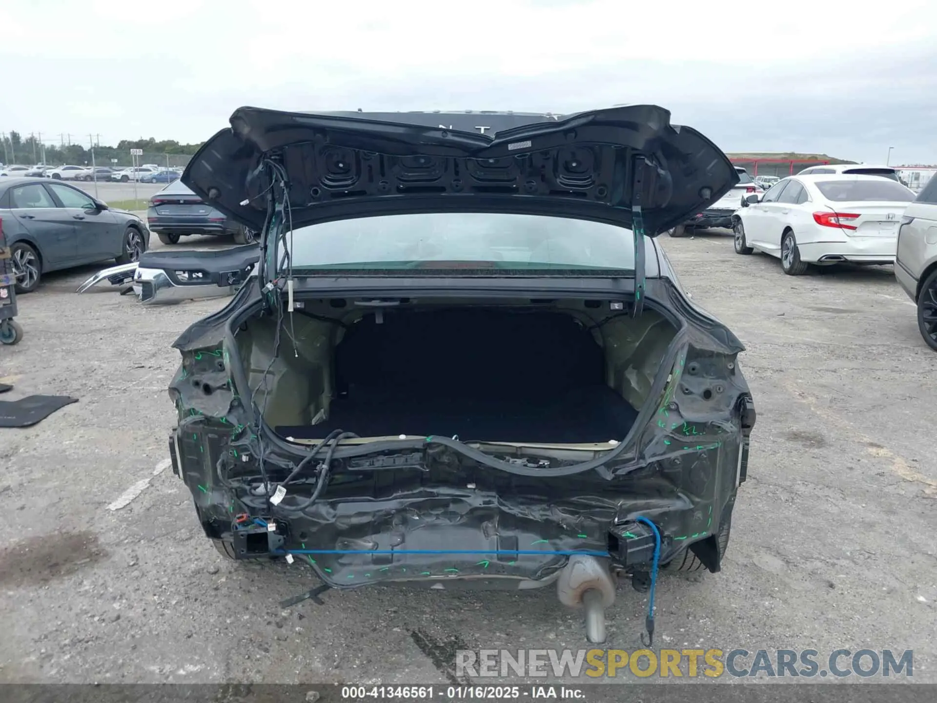 6 Photograph of a damaged car KMHLS4AG5NU218134 HYUNDAI ELANTRA 2022