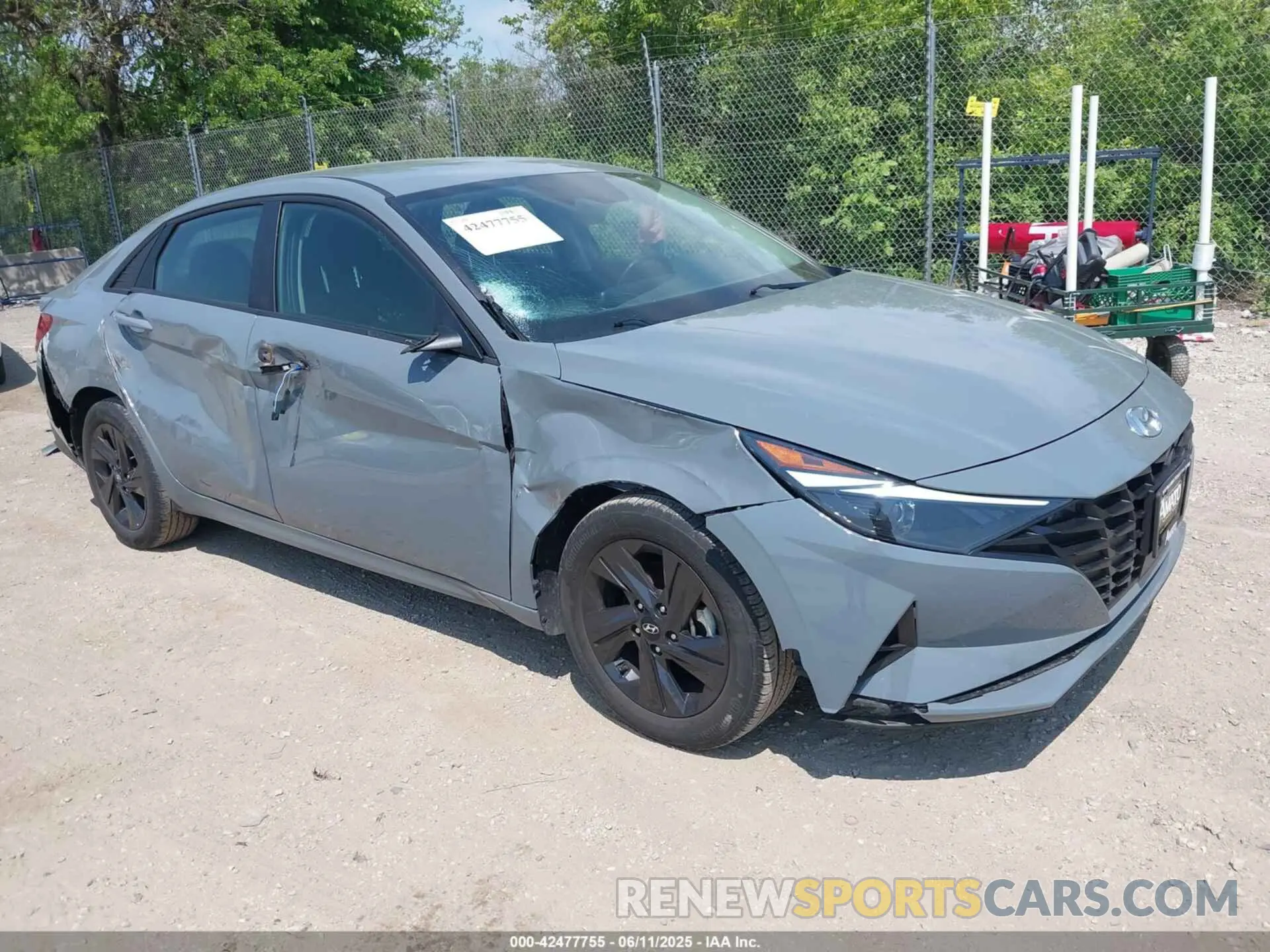 1 Photograph of a damaged car KMHLS4AG5NU233684 HYUNDAI ELANTRA 2022
