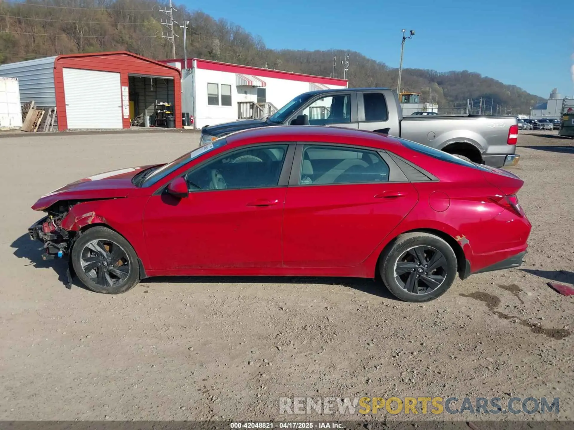 15 Photograph of a damaged car KMHLS4AG5NU288782 HYUNDAI ELANTRA 2022