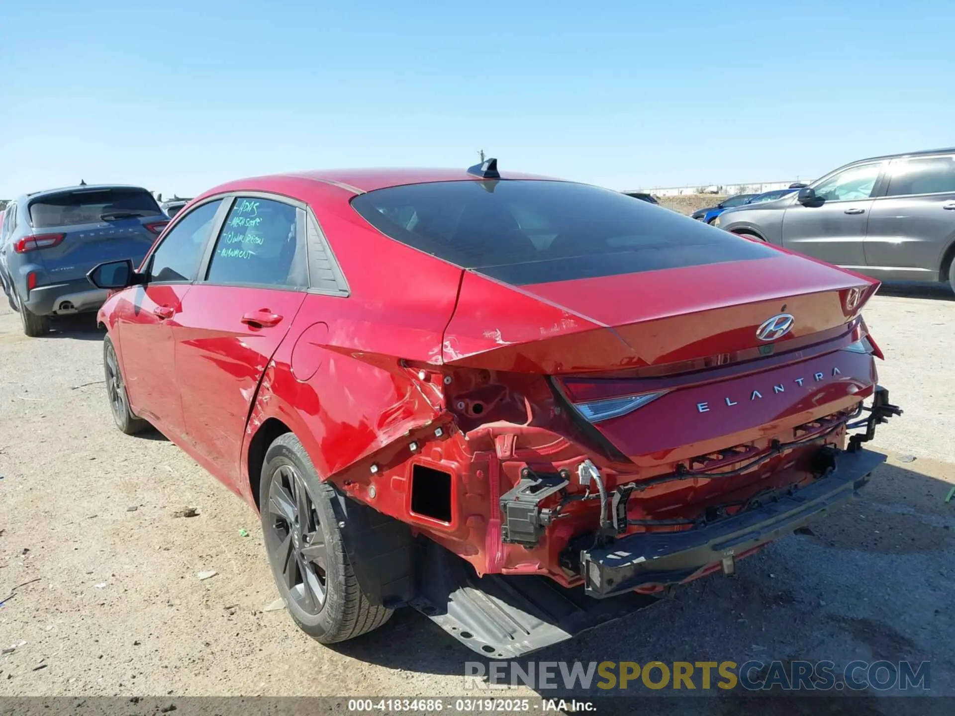 3 Photograph of a damaged car KMHLS4AG6NU337004 HYUNDAI ELANTRA 2022