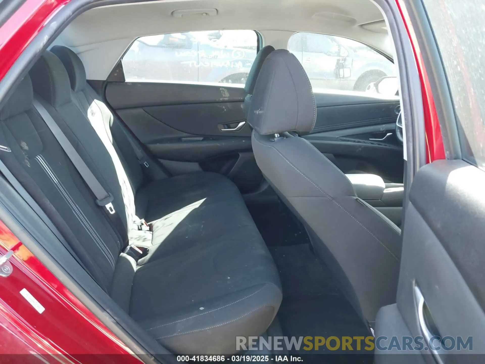 8 Photograph of a damaged car KMHLS4AG6NU337004 HYUNDAI ELANTRA 2022