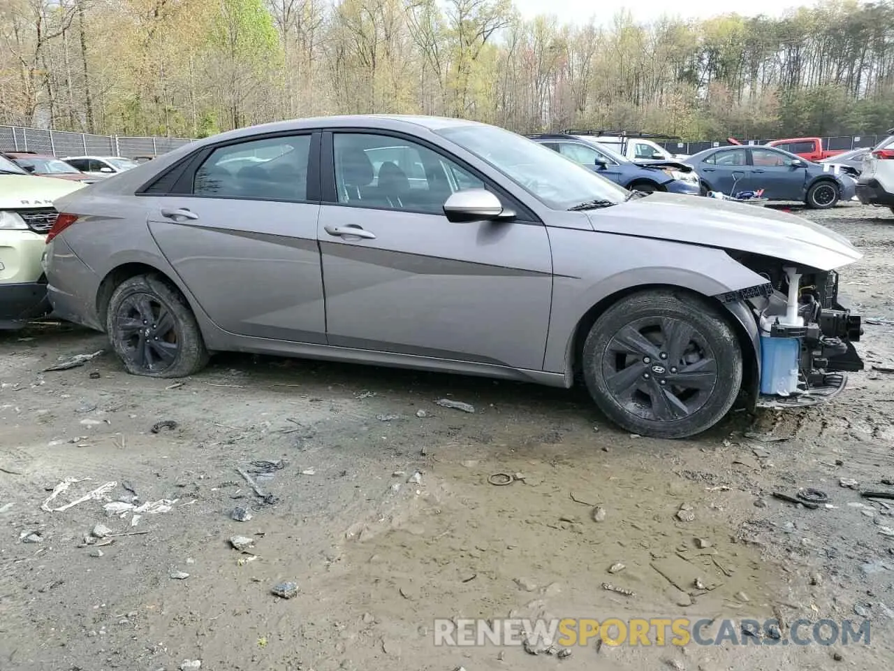 4 Photograph of a damaged car KMHLS4AG8NU317742 HYUNDAI ELANTRA 2022