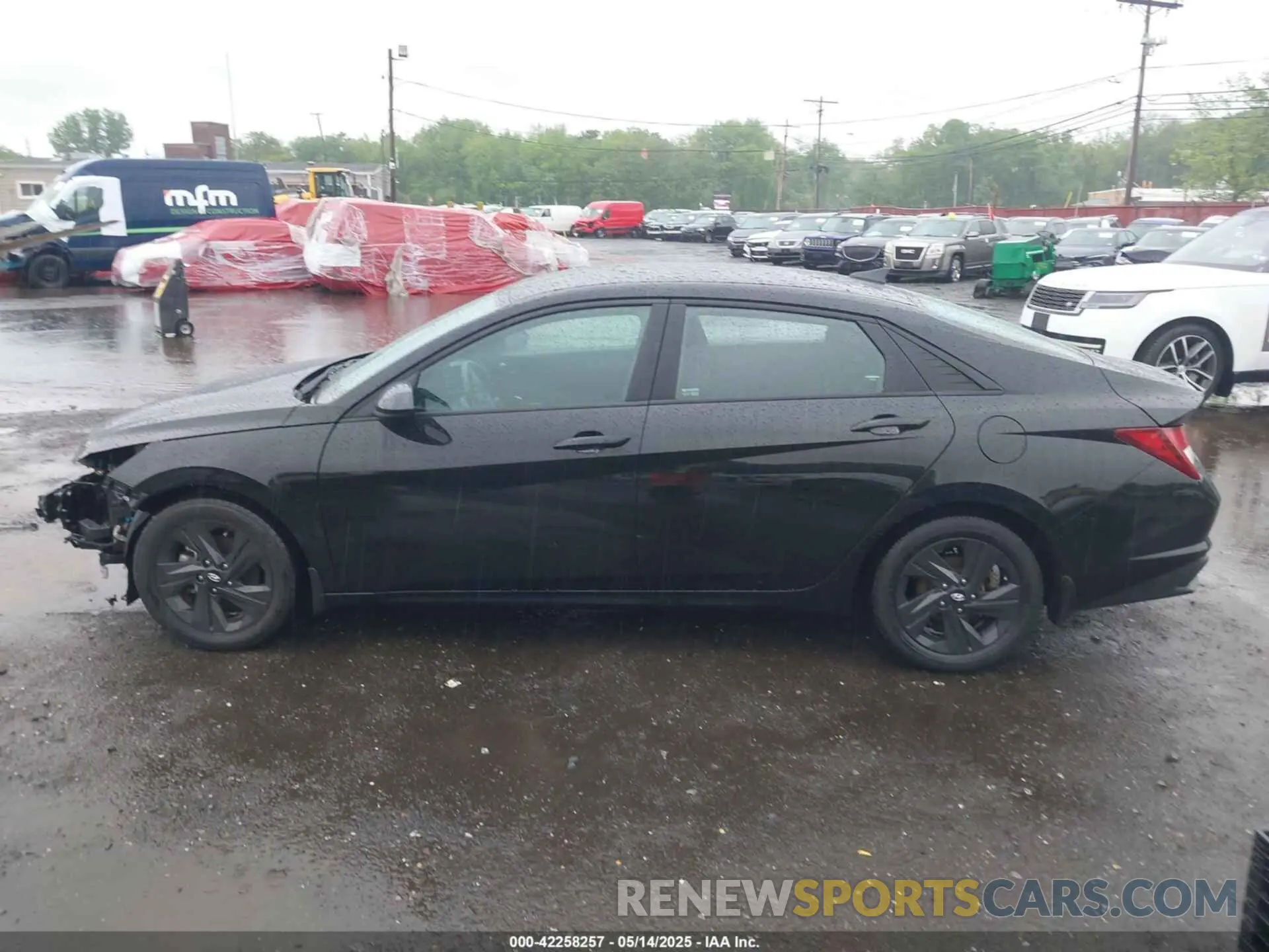 14 Photograph of a damaged car KMHLS4AG8NU317756 HYUNDAI ELANTRA 2022