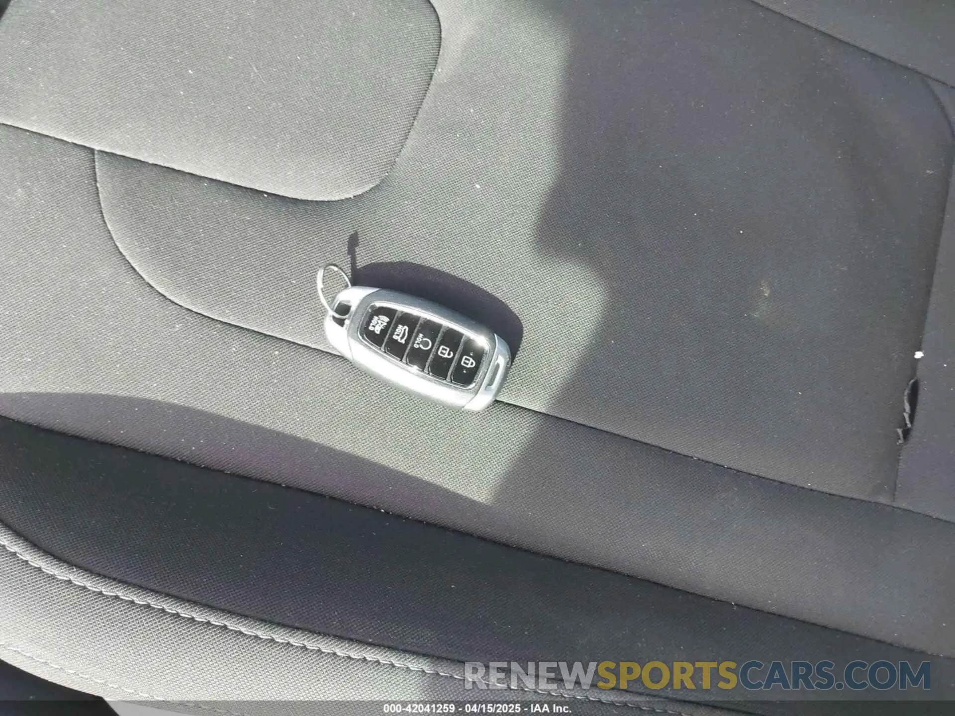 11 Photograph of a damaged car KMHLS4AG8NU340311 HYUNDAI ELANTRA 2022