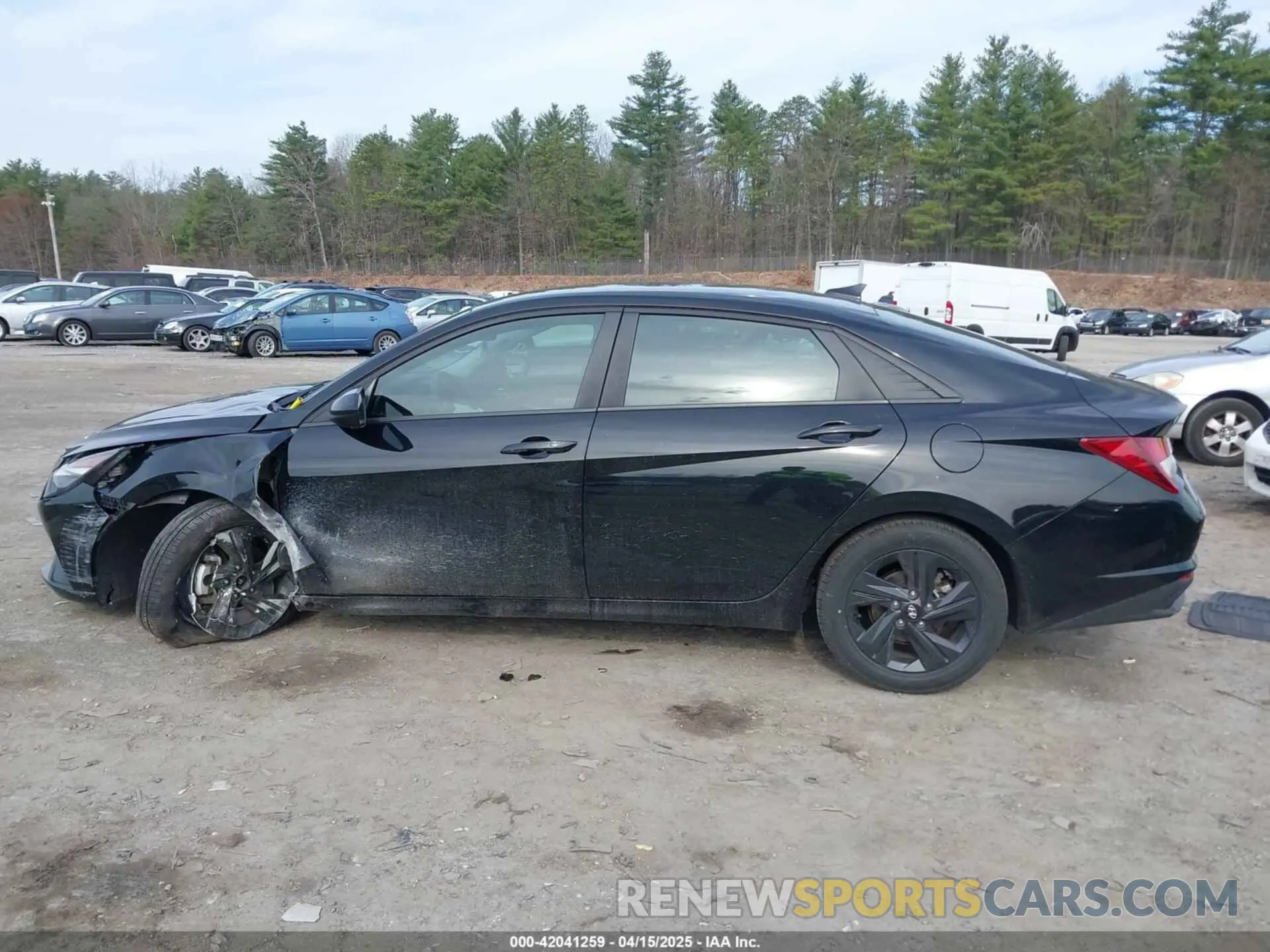 15 Photograph of a damaged car KMHLS4AG8NU340311 HYUNDAI ELANTRA 2022