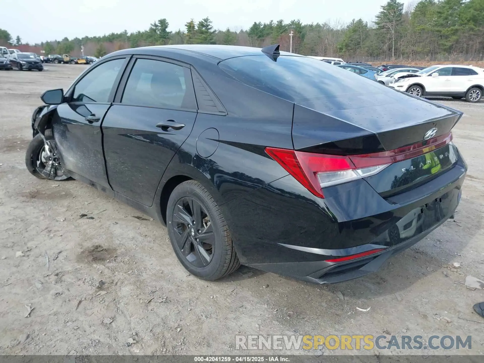 3 Photograph of a damaged car KMHLS4AG8NU340311 HYUNDAI ELANTRA 2022