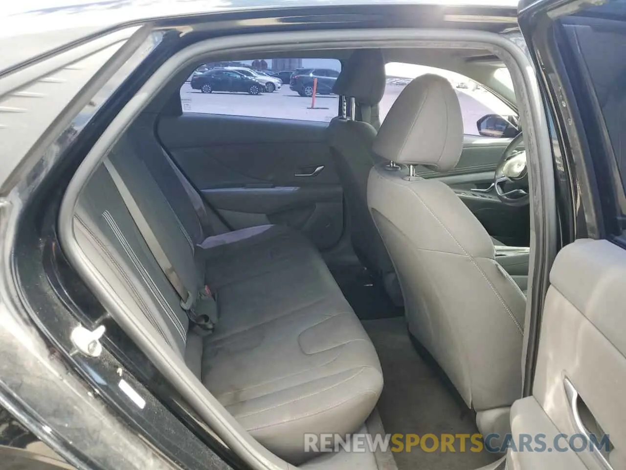 10 Photograph of a damaged car KMHLS4AG9NU217309 HYUNDAI ELANTRA 2022