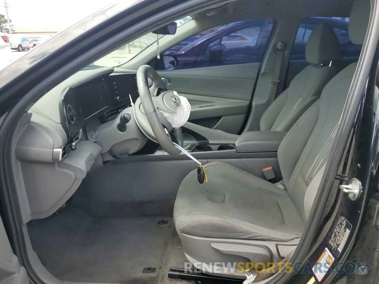 7 Photograph of a damaged car KMHLS4AG9NU217309 HYUNDAI ELANTRA 2022