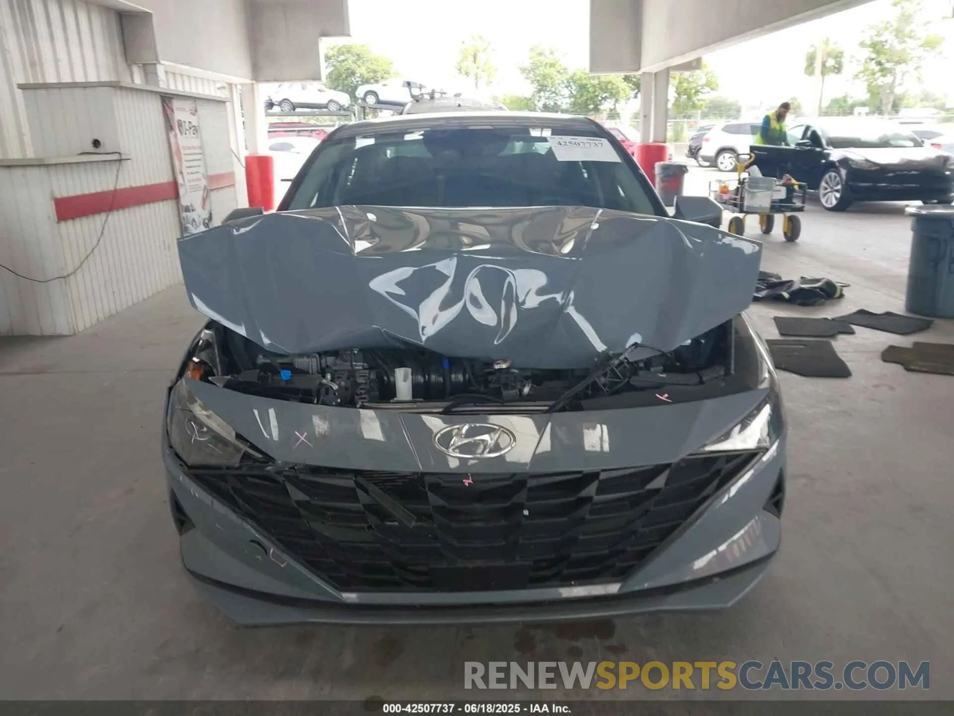 13 Photograph of a damaged car KMHLS4AGXNU257771 HYUNDAI ELANTRA 2022