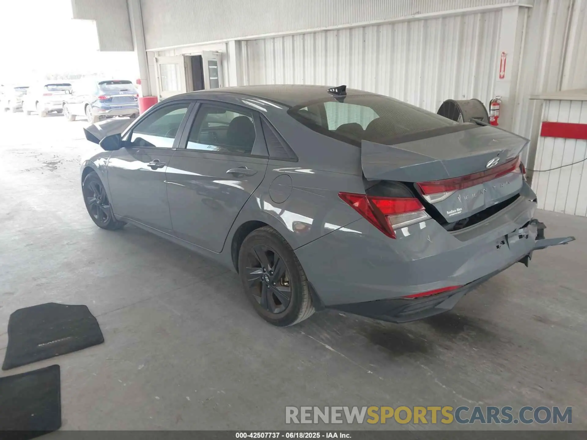 3 Photograph of a damaged car KMHLS4AGXNU257771 HYUNDAI ELANTRA 2022