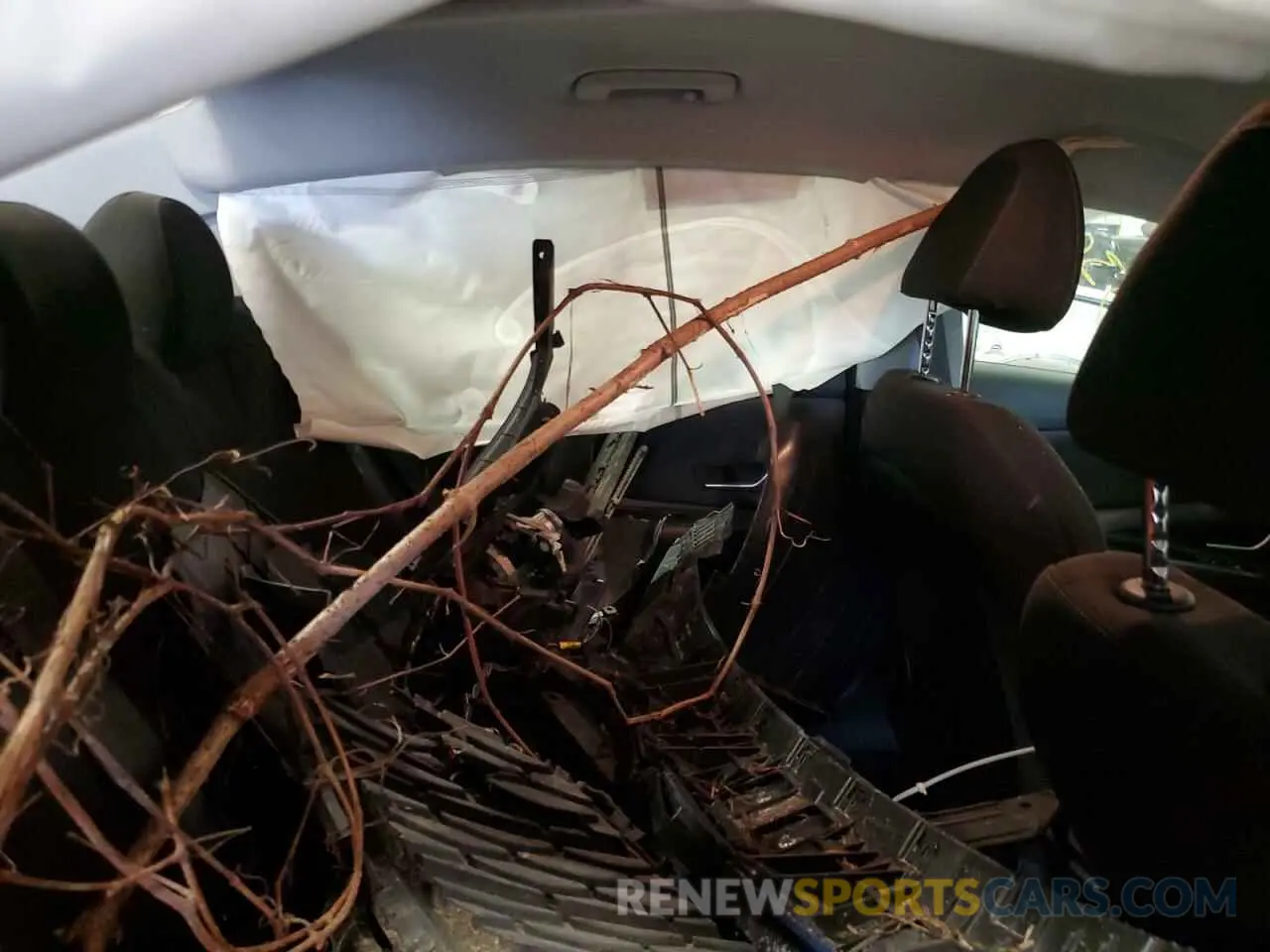 10 Photograph of a damaged car 5NPLL4AG3PH116944 HYUNDAI ELANTRA 2023