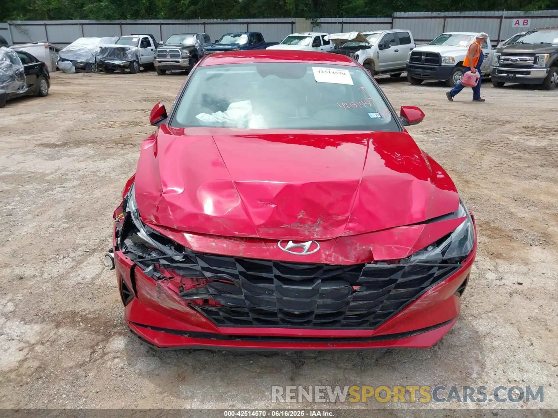 13 Photograph of a damaged car 5NPLL4AG6PH108725 HYUNDAI ELANTRA 2023