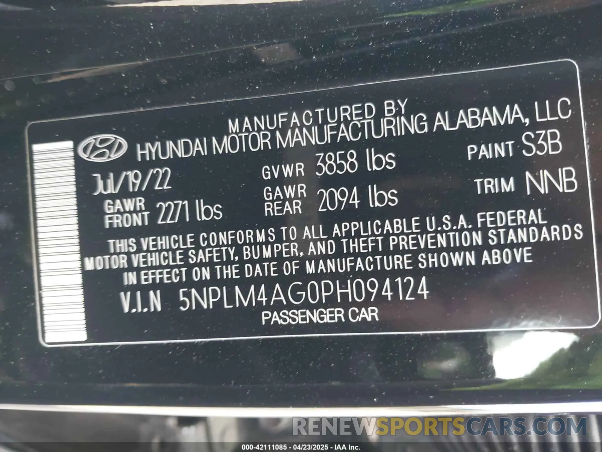 9 Photograph of a damaged car 5NPLM4AG0PH094124 HYUNDAI ELANTRA 2023