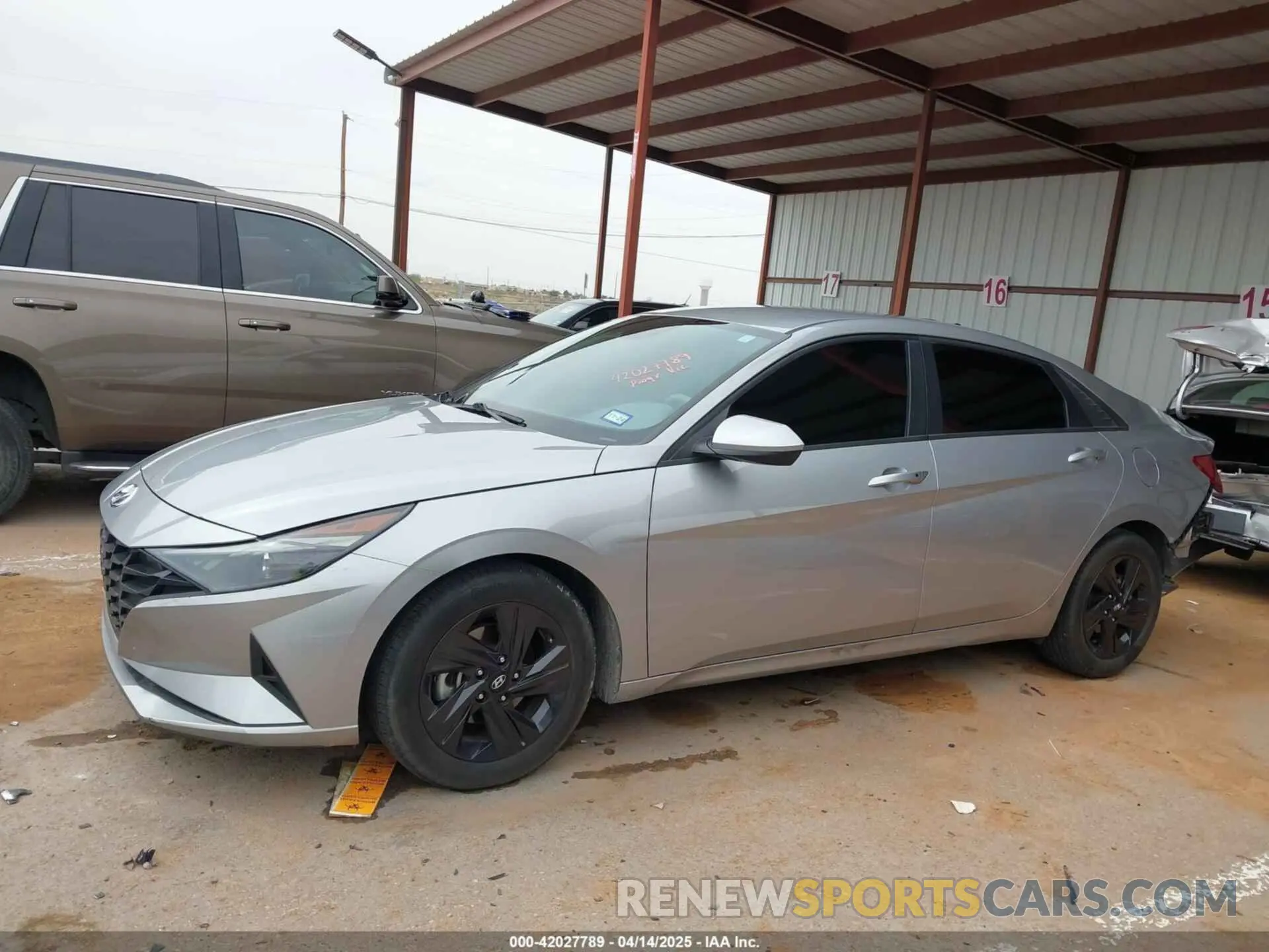 14 Photograph of a damaged car 5NPLM4AG0PH103047 HYUNDAI ELANTRA 2023