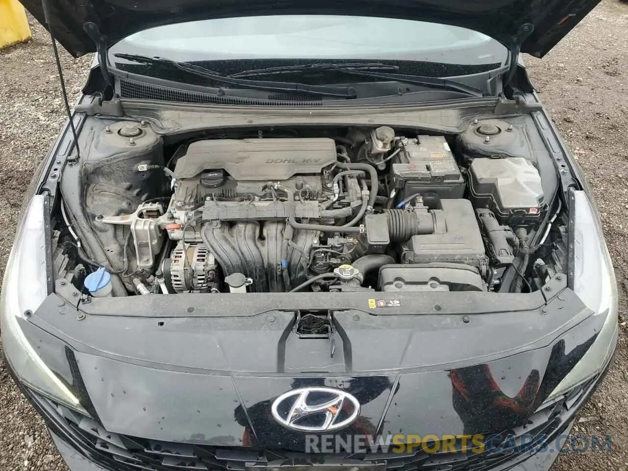 11 Photograph of a damaged car 5NPLM4AG0PH112329 HYUNDAI ELANTRA 2023