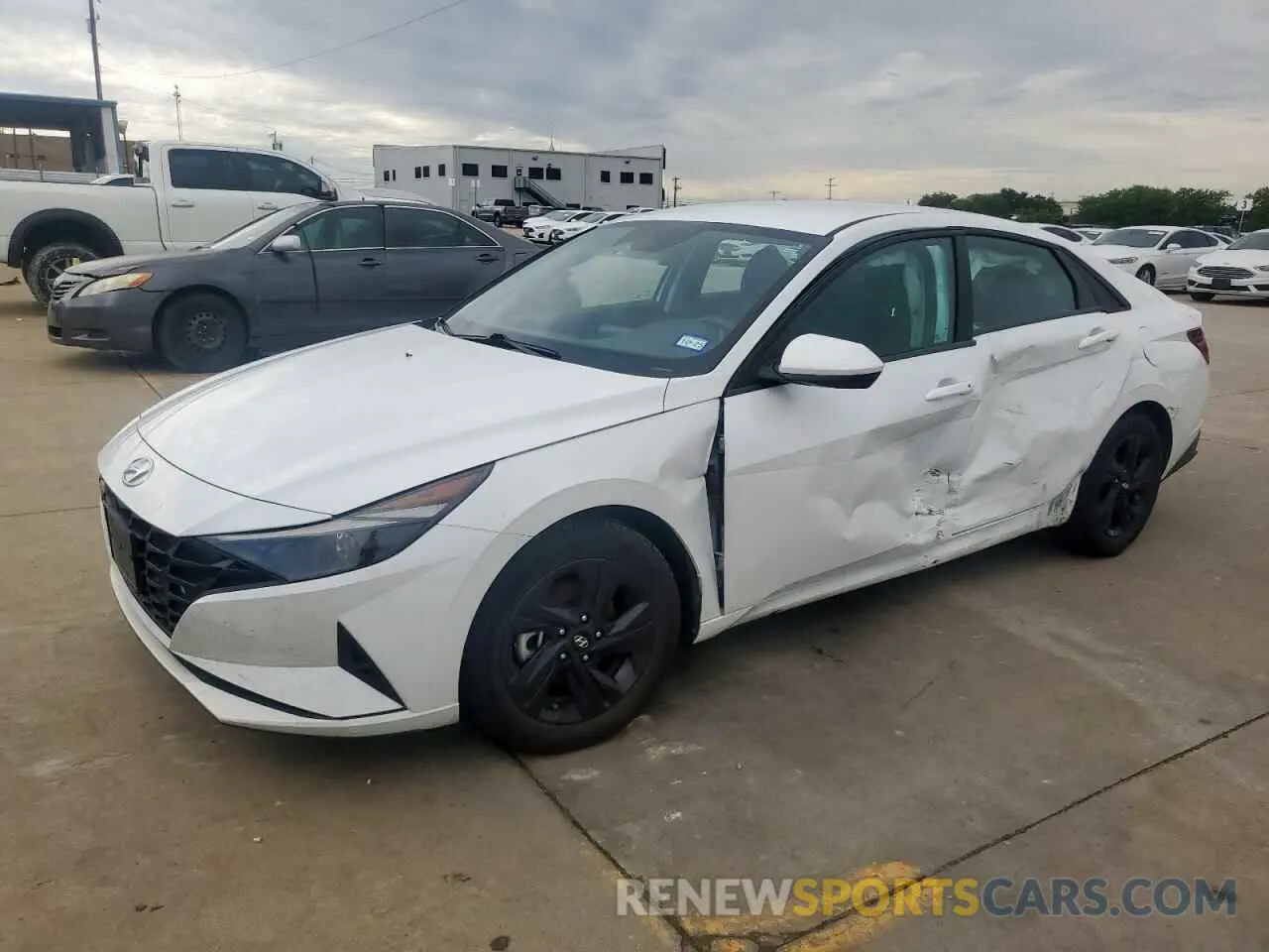 1 Photograph of a damaged car 5NPLM4AG1PH092057 HYUNDAI ELANTRA 2023