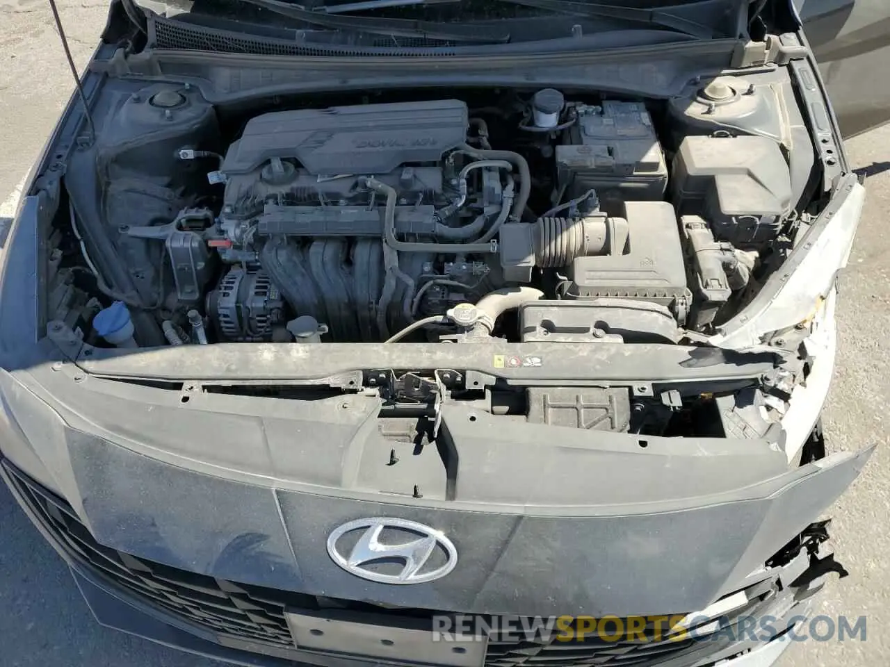 13 Photograph of a damaged car 5NPLM4AG2PH089684 HYUNDAI ELANTRA 2023