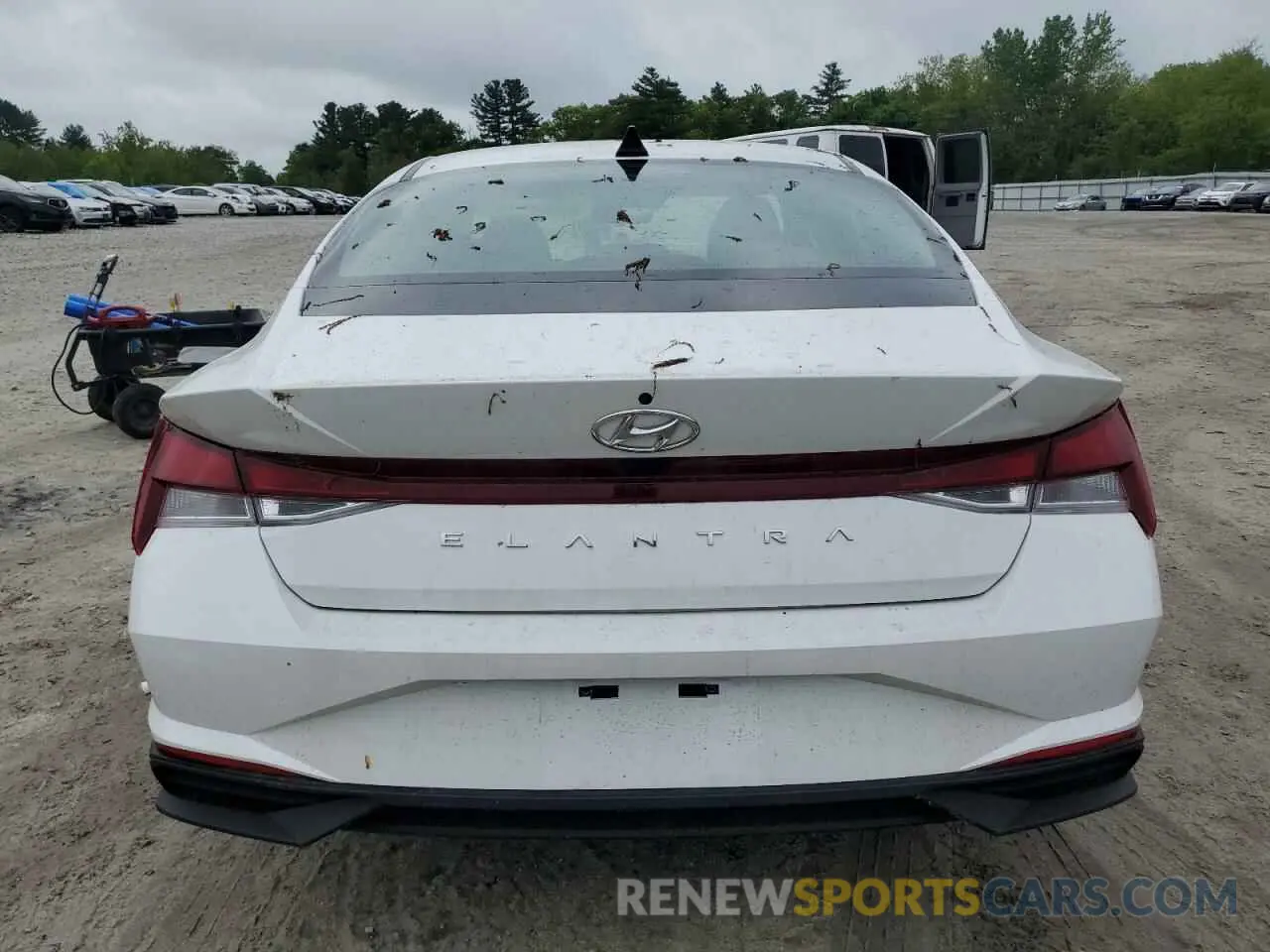 6 Photograph of a damaged car 5NPLM4AG2PH091743 HYUNDAI ELANTRA 2023