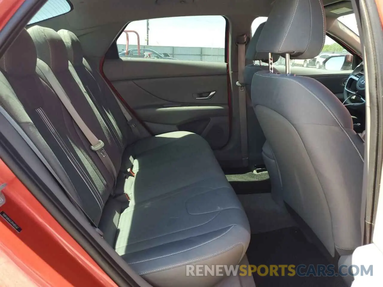 10 Photograph of a damaged car 5NPLM4AG2PH105267 HYUNDAI ELANTRA 2023