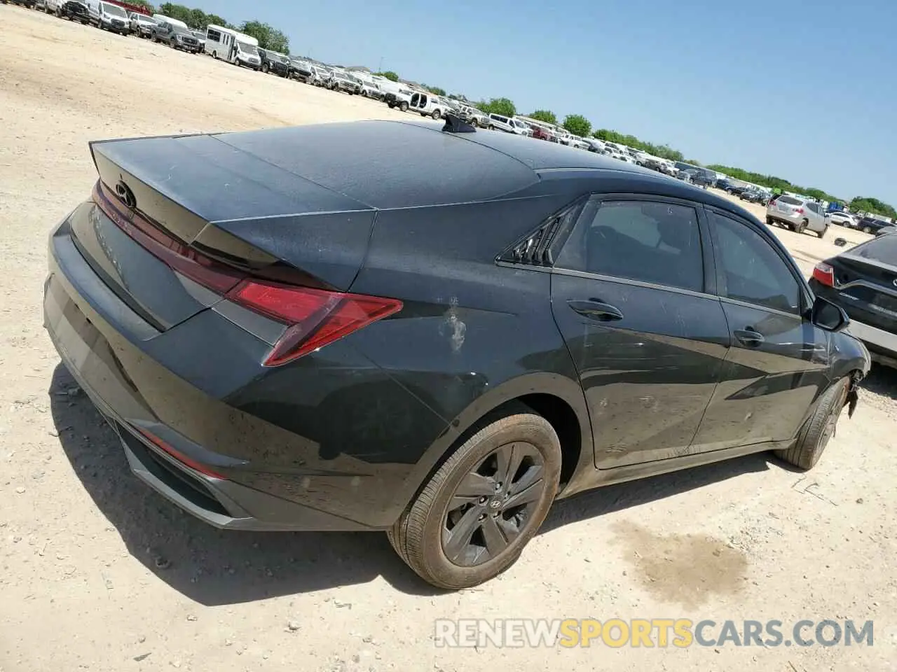 3 Photograph of a damaged car 5NPLM4AG3PH092528 HYUNDAI ELANTRA 2023